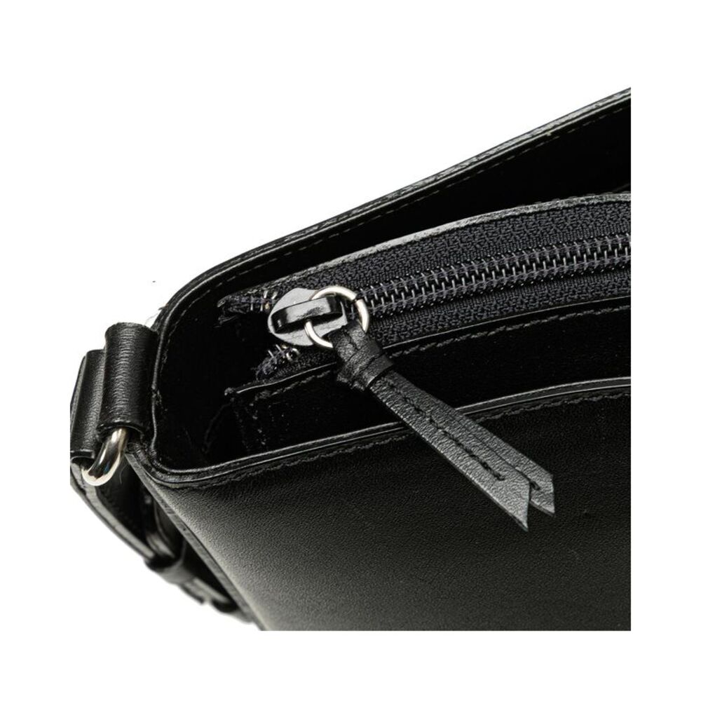 Burberry Black  Shoulder Bag - Picture 8 of 8